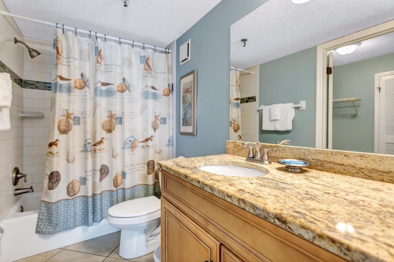 106 Beach Place Condos St. Pete Beach Eksteriør bilde