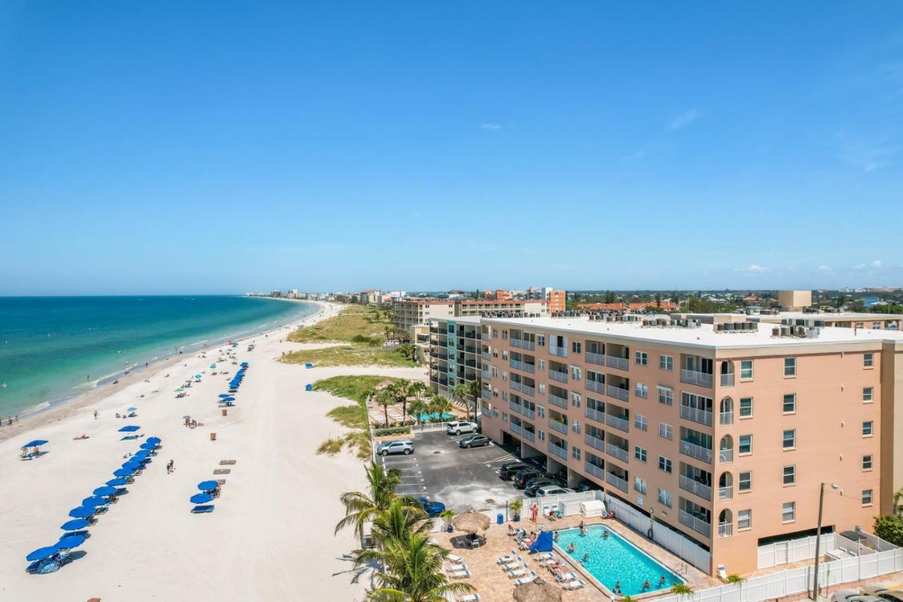 106 Beach Place Condos St. Pete Beach Eksteriør bilde